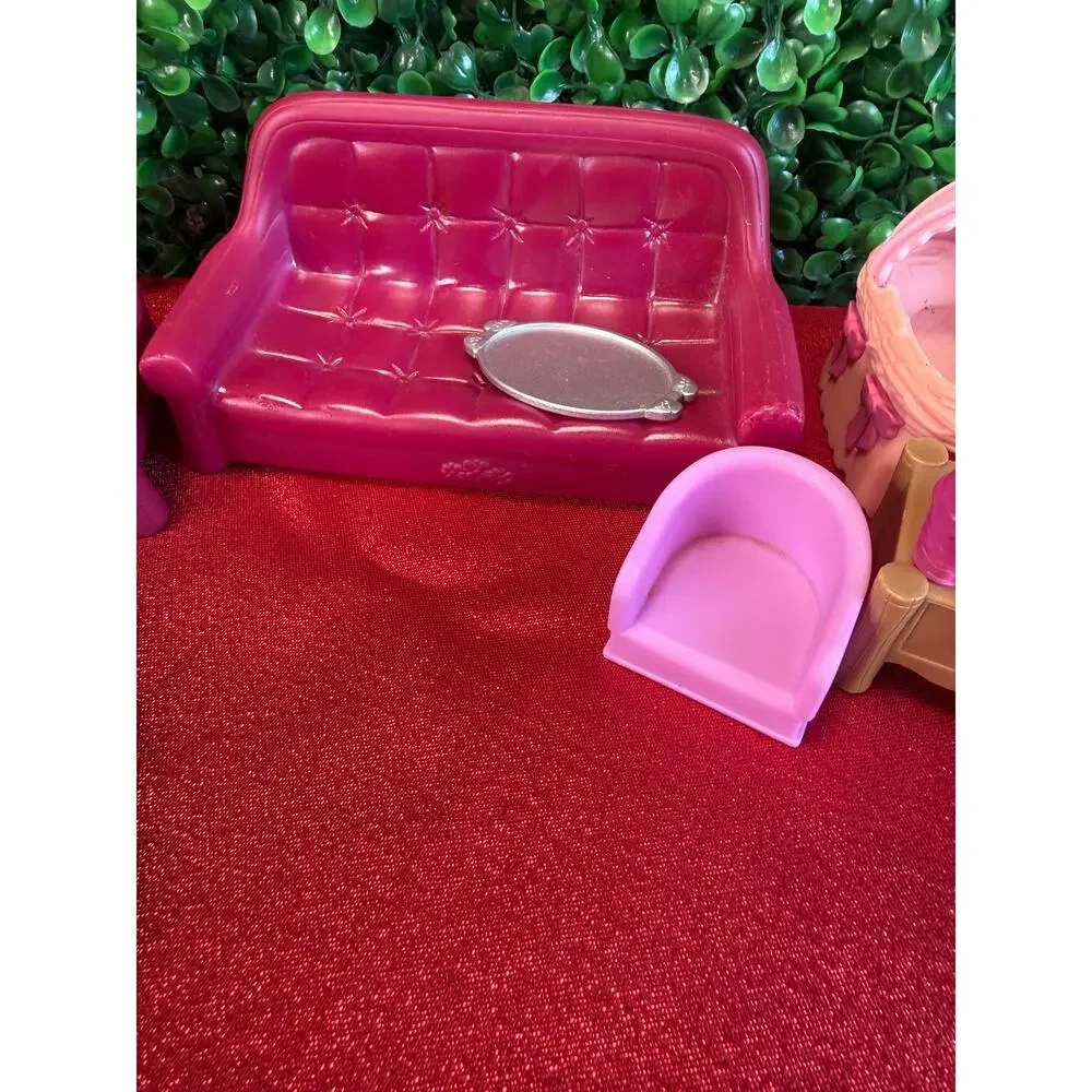 Li'l Woodzeez Living Room Nursery Set Bright Pink Doll House Furniture Toys